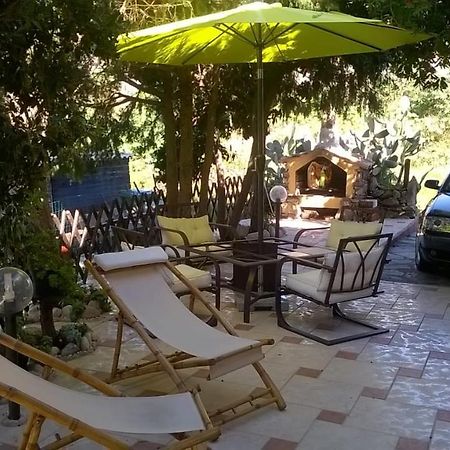 Residenze La Minda Di Supra Villa Porto Ottiolu Bagian luar foto