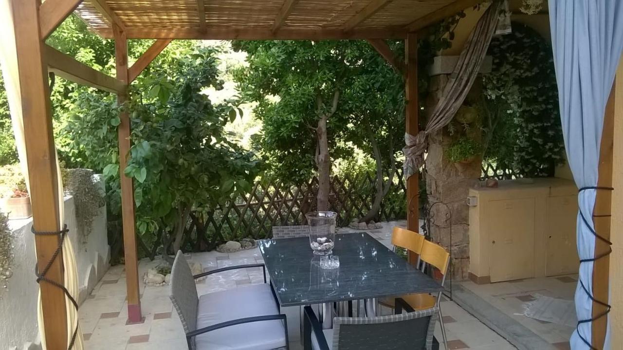 Residenze La Minda Di Supra Villa Porto Ottiolu Bagian luar foto