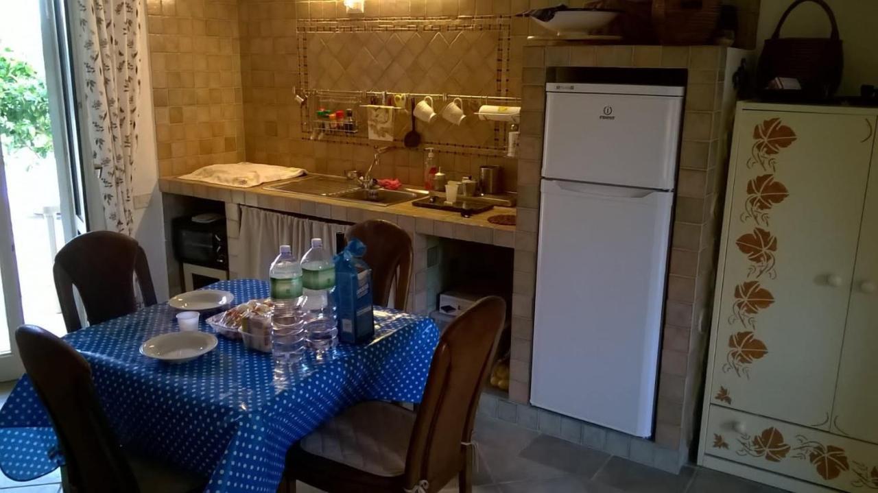 Residenze La Minda Di Supra Villa Porto Ottiolu Bagian luar foto