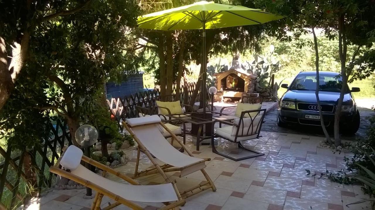 Residenze La Minda Di Supra Villa Porto Ottiolu Bagian luar foto